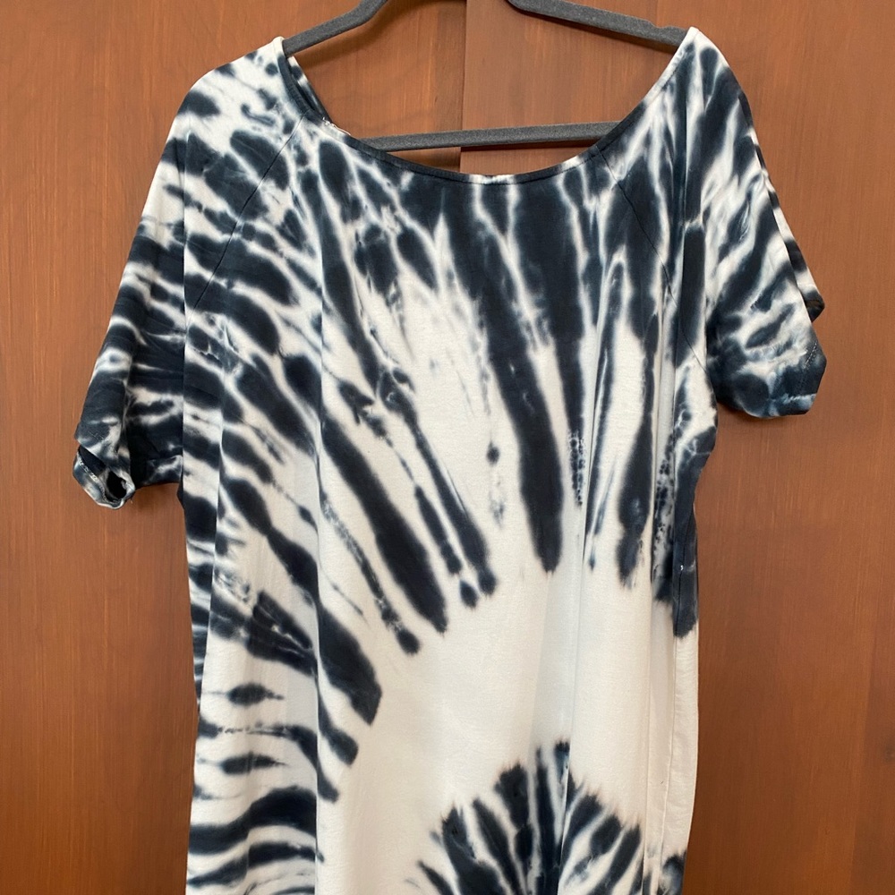 Torrid black and white tie dye dress - Picture 4 of 4